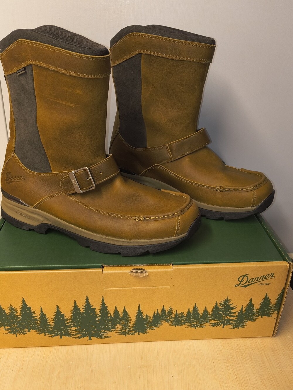 Danner 10" Recurve Rear-zip Moc-Toe Hunting Boot Light Brown - 47631 Size 11 EE